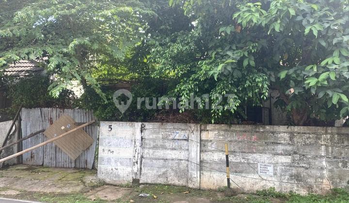 Rumah Lama Hitung Tanah di Area Kebayoran Baru Jl. Benda