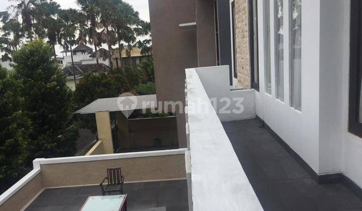 ATTRACTIVE PRICES FOR READY-TO-LIVVE HOUSES IN PECATU GRAHA, KUTA BALI