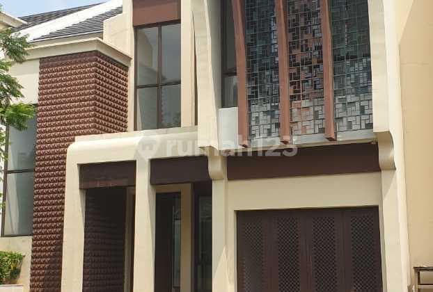 Dijual Rumah Modern Cantik dengan CCTV dekat Univ Prasetya Mulya dan Aeon Mall
