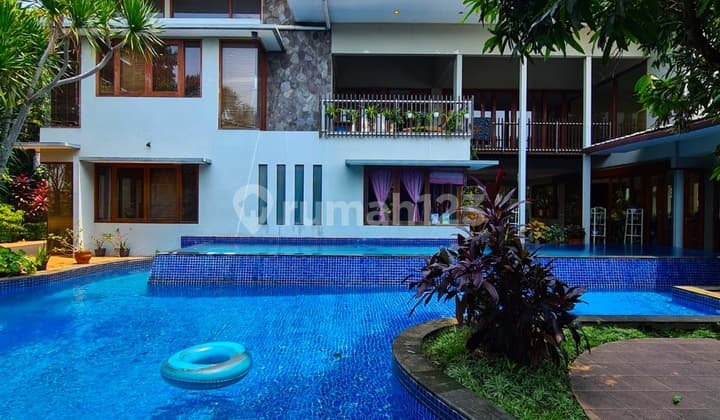 Nice house with private pool in Andara area.