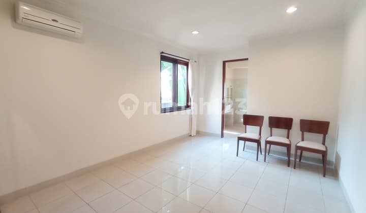 Sewa Rumah Kebayoran Lama Jakarta Selatan
