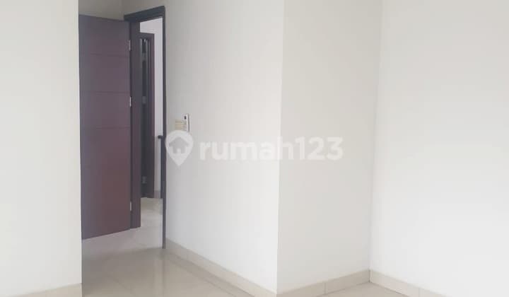 Rumah Siap Huni Kondisi Sangat Bagus Cluster Asia Lokasi Bagus