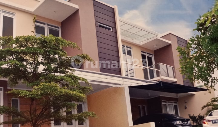 Rumah Baru Bandung Utara De'Arcadia.