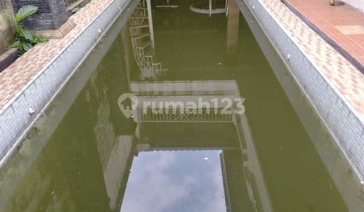 Rumah murah depan green area kolam renang Sentul city bogor