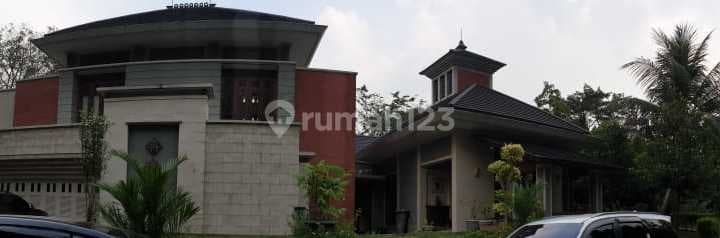 For Rent ETHNIC HOUSE in the Corner Nice View Private Location BSD City