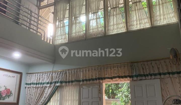 JUAL CEPAT...RUMAH HOEK 520m2 LUAS DAN NYAMAN DI MUARA KARANG