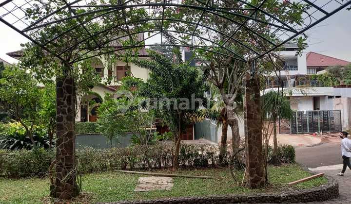 3 (THREE) STORY HOUSE READY TO OCCUPY IN A GREEN AND PEACEFUL AREA, LEBAK BULUS