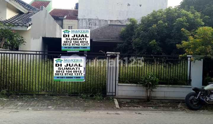 Rumah Hook, lokasi sangat strategis, harga nego, dgn berbagai fasilitas yg lengkap baik itu rumah sakit dan klinik2, sekolah2 besar, mall2 dan supermarket, tmp2 ibadah dan tmp2 kuliner