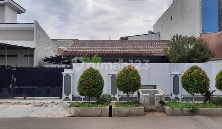 Rumah Di Komolek Mina Gapura. Cocok Untuk Hunian.