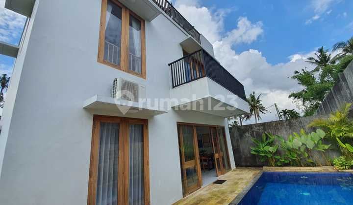 Vila Modern dengan View Sawah dan Gunung di Ubud