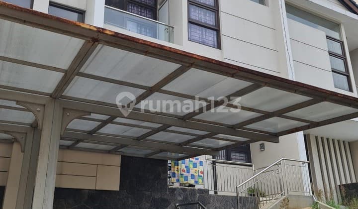 RUMAH LUX apikk Komp. Bandung City View