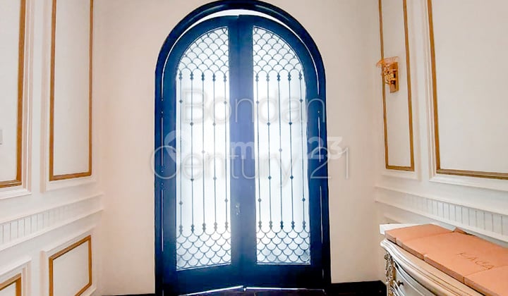 Rumah Mevvah Dekat Blok M Jakarta Selatan