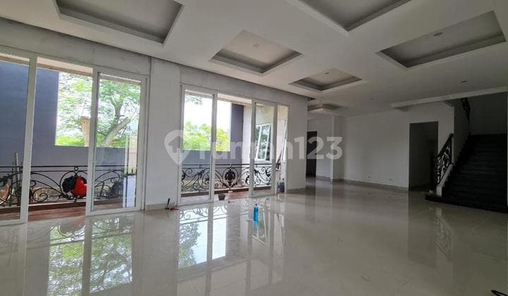 Dijual Rumah Emerald Cove Summarecon Serpong