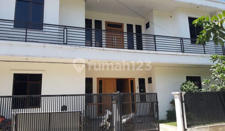 Rumah Kost Burangrang Dekat SMPN 13 Bandung