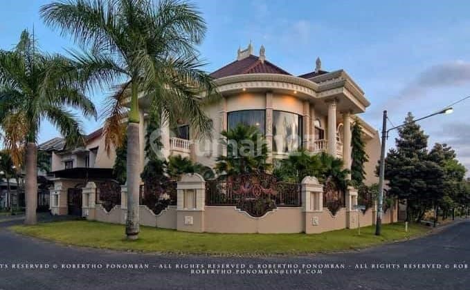 Rumah Mewah Di Poros Araya Beserta Perabotnya