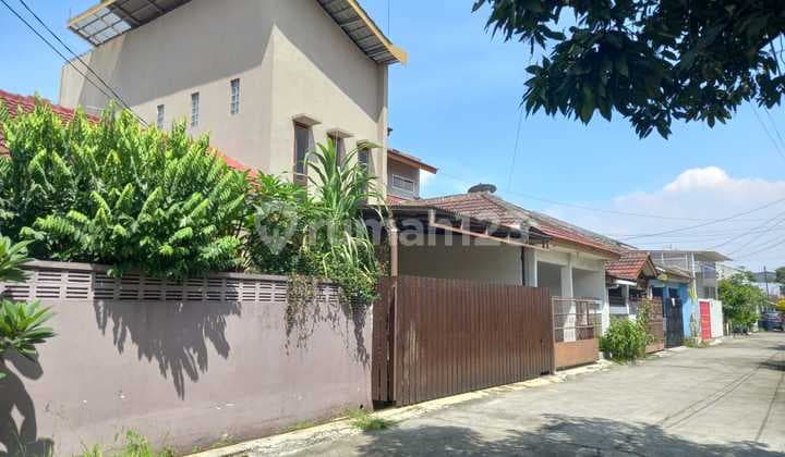 RUMAH SIAP HUNI DI TAMAN KOPO INDAH 2 LINGKUNGAN FAVORITE