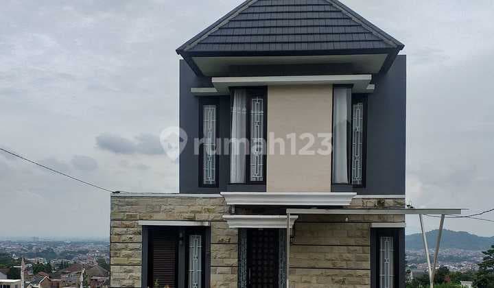Cheap Luxury House Cool and Green City View Cimahi Almost Sold Out