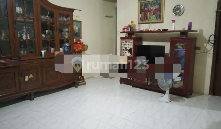 RUMAH MURAH,LUAS 2 KAVLING, ROW JLN MOBIL, LOKASI STRATEGIS (IR)
