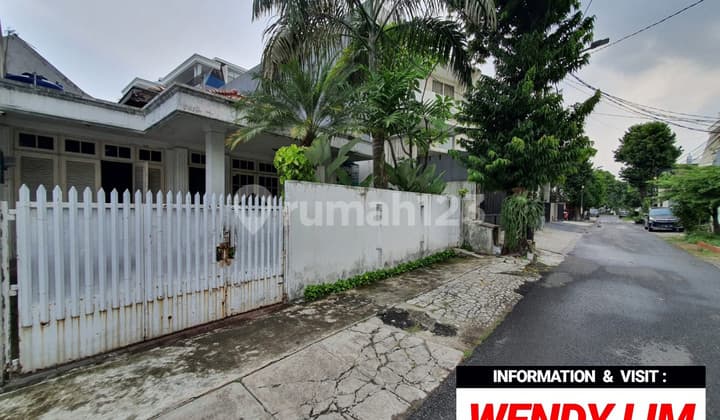 RUMAH Jl HANG LEKIR, GUNUNG, KEBAYORAN BARU (JARANG ADA)