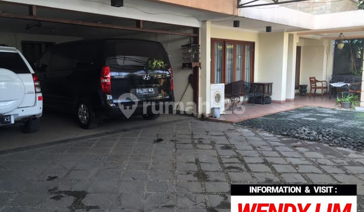 RUMAH BAGUS, ISTIMEWA at Jl KEMANG RAYA, JAKSEL