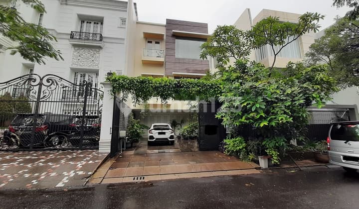 Rumah Cluster Mewah Di Kelapa Gading Bagus Siap Huni