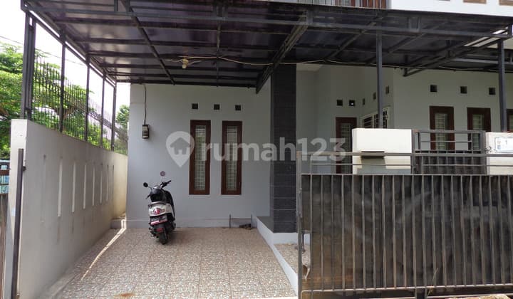 Rumah Cluster Dekat Siap Huni Dekat Tol Limo