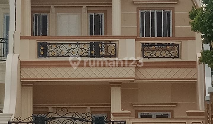 Dijual Rumah Cluster Bagus Di Limo, Depok