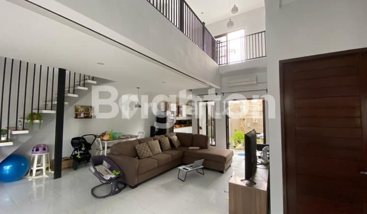 Minimalist Modern Beautiful Well-Maintained