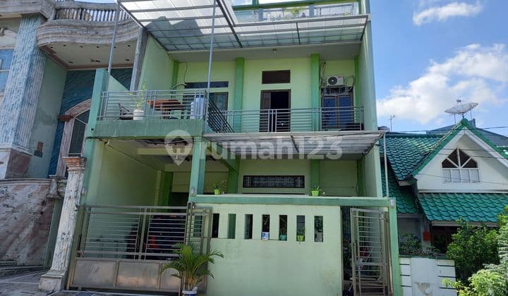 Rumah 3 lantai, hdp utara, di Citra garden 2