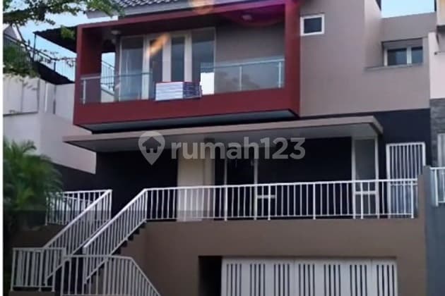 Dijual rumah di Cluster Viridis Montis, Sentul City