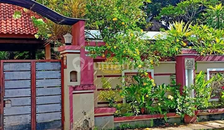 Rumah Jual Lokasi Renon
