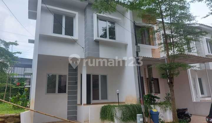 Brand New House Lokasi strategis dekat Tol Brigif