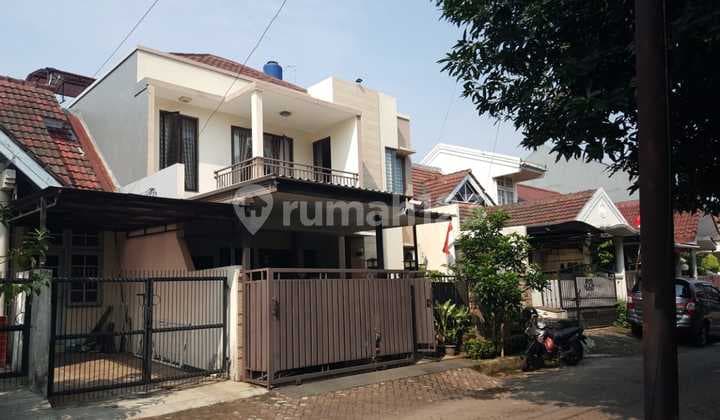 For Sale Front-Row House in Vila Melati Mas, Serpong