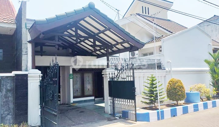 Rumah Siap Huni Perum Pucang Indah, Luas dan Nyaman, SHM