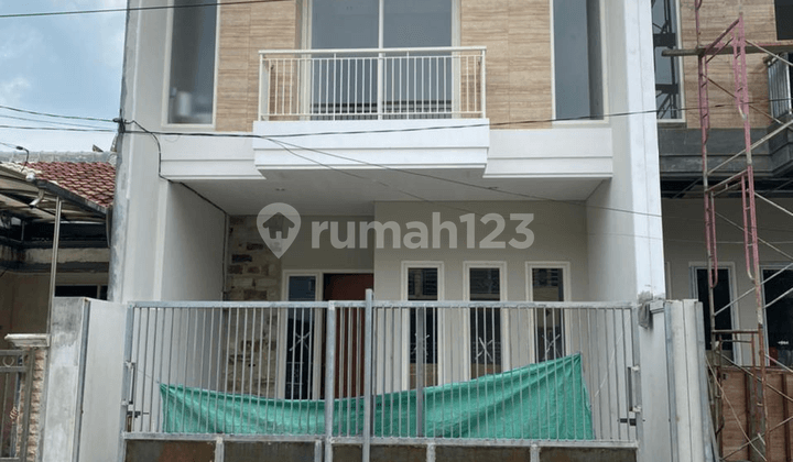 Rumah Mulyosari Mas Area Strategis Baru Gress sudah SHM