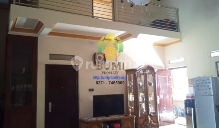 Rumah jajar siap pakai