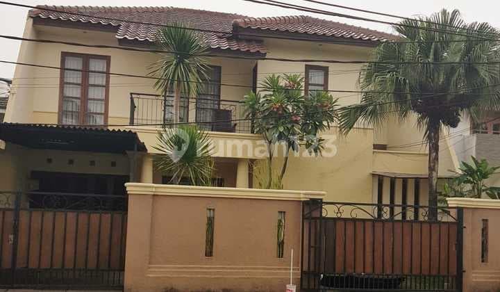 Rumah Lahan Luas Pinggir Jalan bisa Buat Usaha Bintaro Jaya