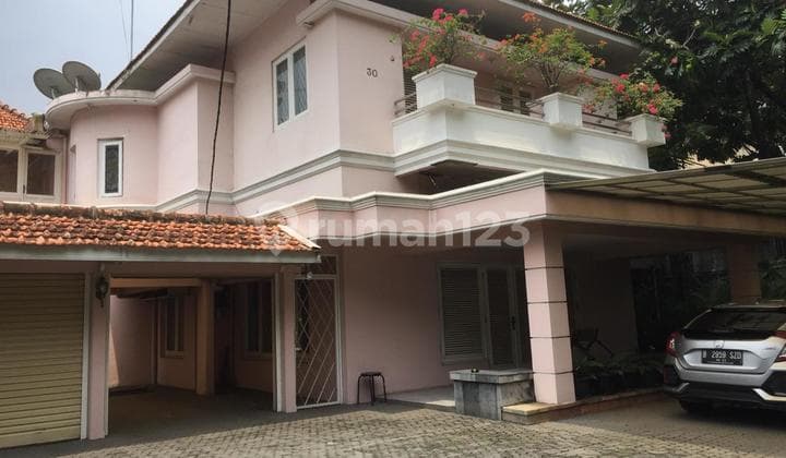 Dijual Rumah Siap Huni, Kebayoran Baru, Jakarta Selatan