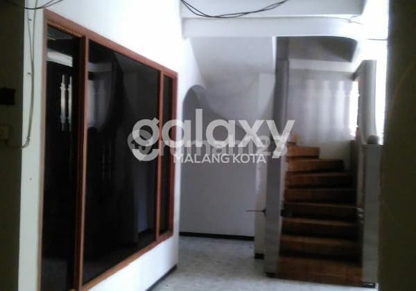 Rumah di Jalan Brigjend Slamet Riadi, Oro Oro Dowo Malang GMK00587