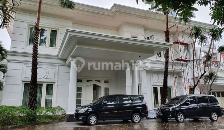 Rumah Mewah Daerah Menteng