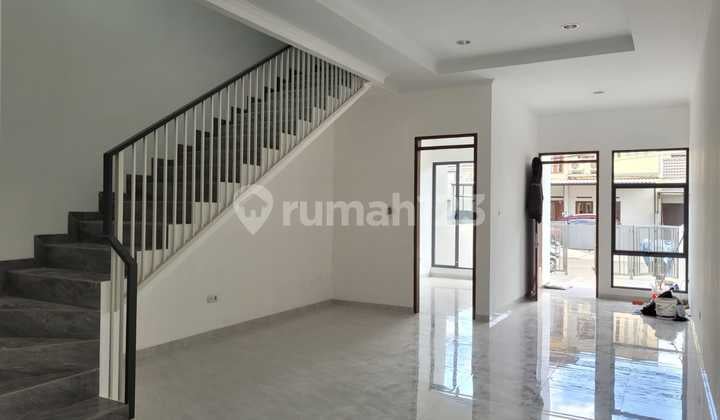Rumah Mekarwangi Bangunan Baru Siap Pakai