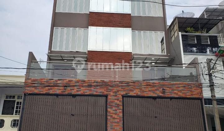 Ruko muara karang siap.pakai 4lt ada 6 AC