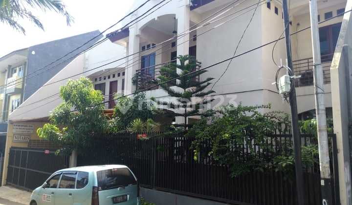 Rumah Bagus Gandaria Area