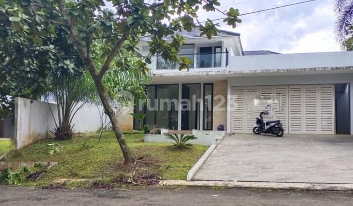 Rumah di Sentul City, Cluster Bukit Golf Hijau