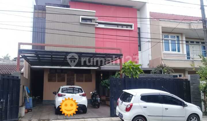 Rumah Siap huni bersih dan terawat lokasi strategis bintaro dengan akses mudah dijangkau