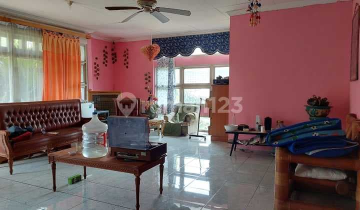 Rumah Bagus Huk 2 Lt Shm Tanah Sareal Bogor.jalan Depan 8m