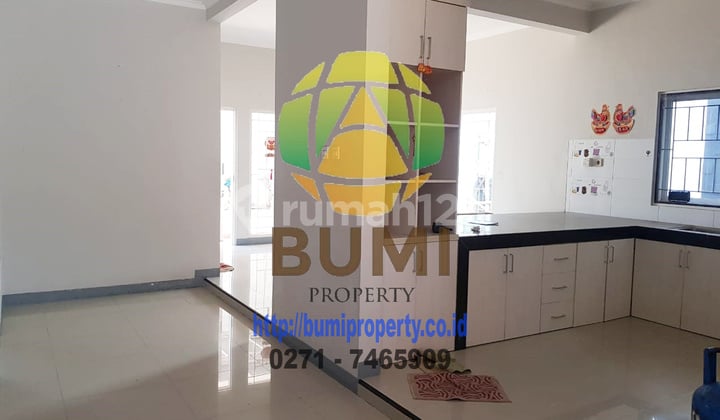 Rumah Bagus 2 Lantai Lokasi Karangasem Solo