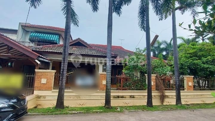 Rumah Hook di Jatiwaringin Asri Pondok Gede Bekasi