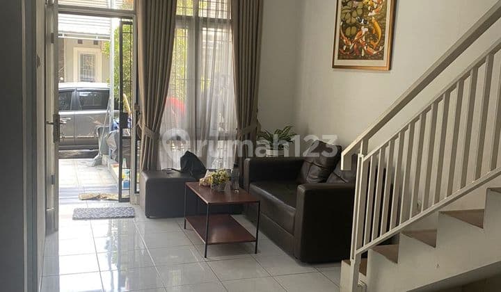 Rumah Banyak Kamar Semi Furnish Dekat Telkom Bojongsoang