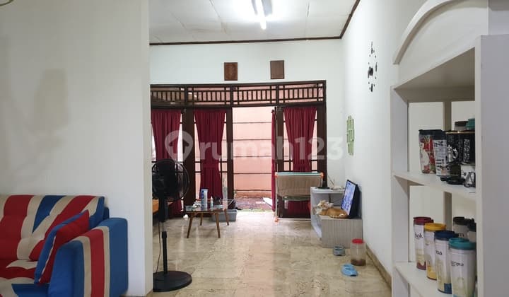 For Sale House in Tanah Kusir Near Gandaria City Pondok Indah